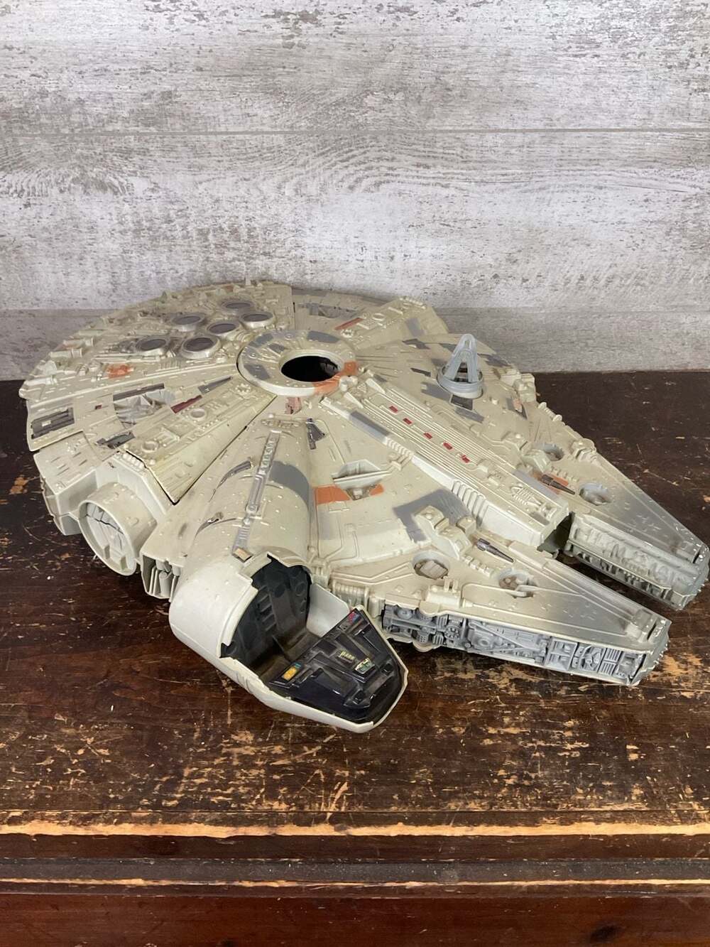 1995 Tonka Star Wars Power of the Force Electronic Millennium Falcon Playset - Picture 1 of 7